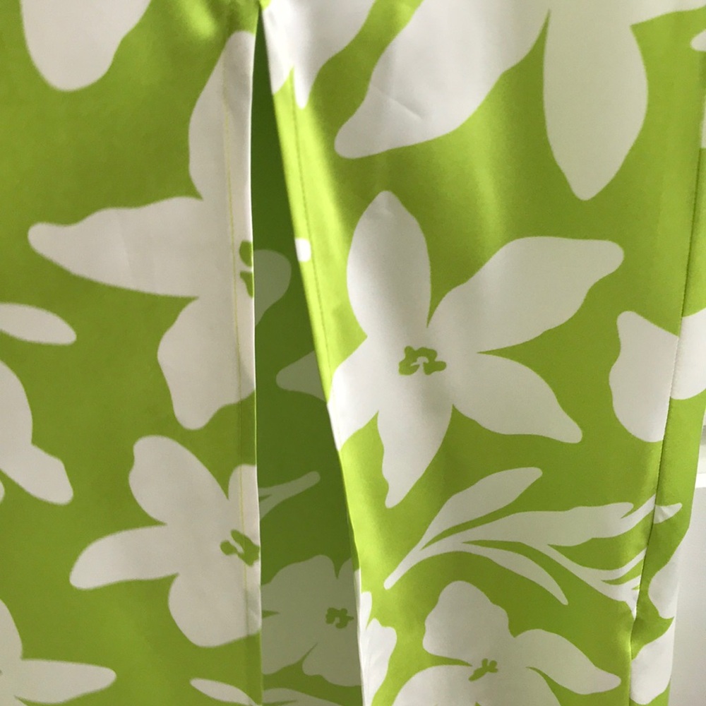 Green and White Spaghetti Strap Maxi Dress - Picture 3 of 8